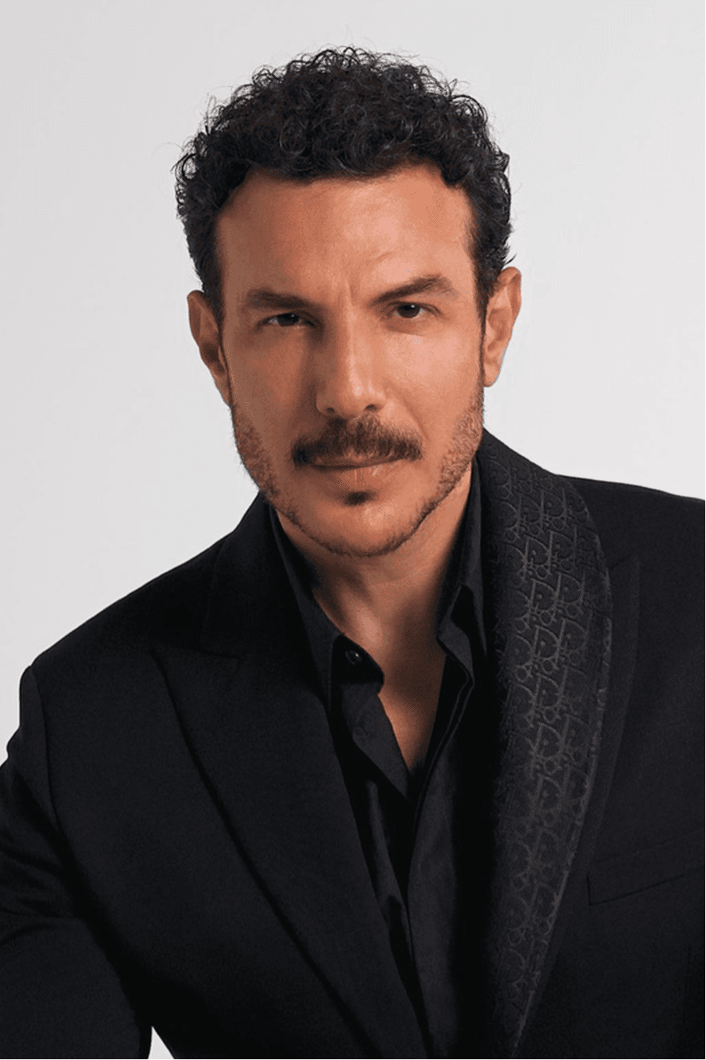 صورة پروفايل "باسل خياط" صورة پروفايل "باسل خياط"