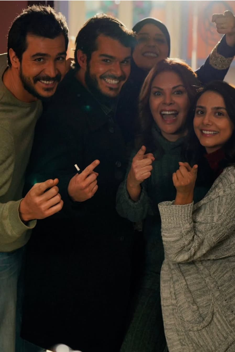 أبطال الخروج إلى البئر يحتفلون بعيد ميلاد كارمن لبس