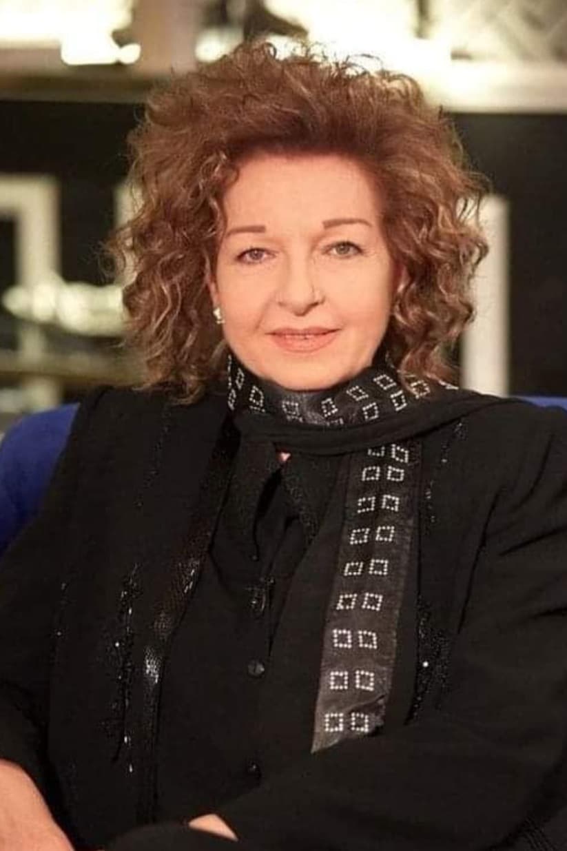 نادين خوري تفتح باب التساؤلات برسالة غامضة