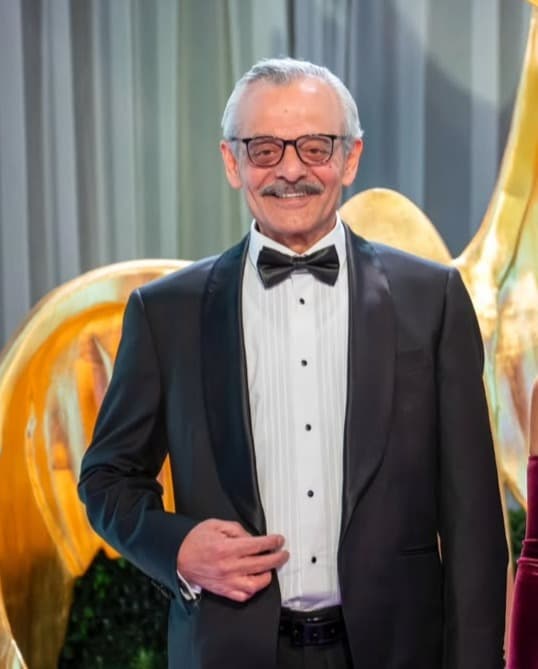 بوسطة تكشف قائمة أبطال مسلسل خارج التغطية