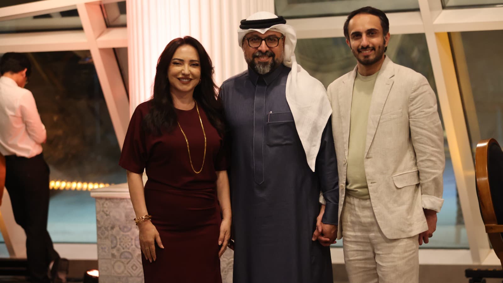 ليل خرمس يضع أمل عرفة في قلب حكاية غامضة على متن سفينة